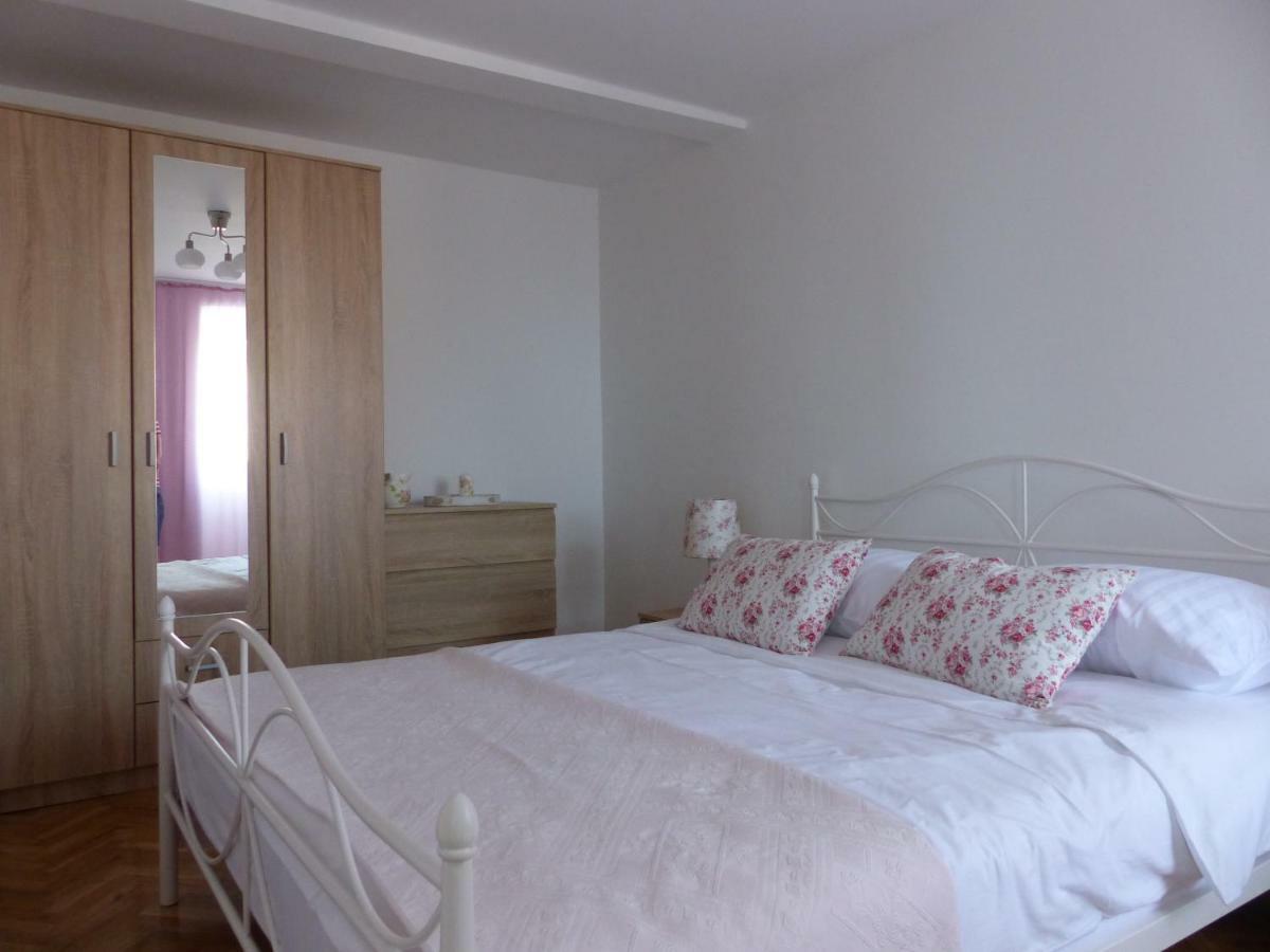 Anicic Apartment
